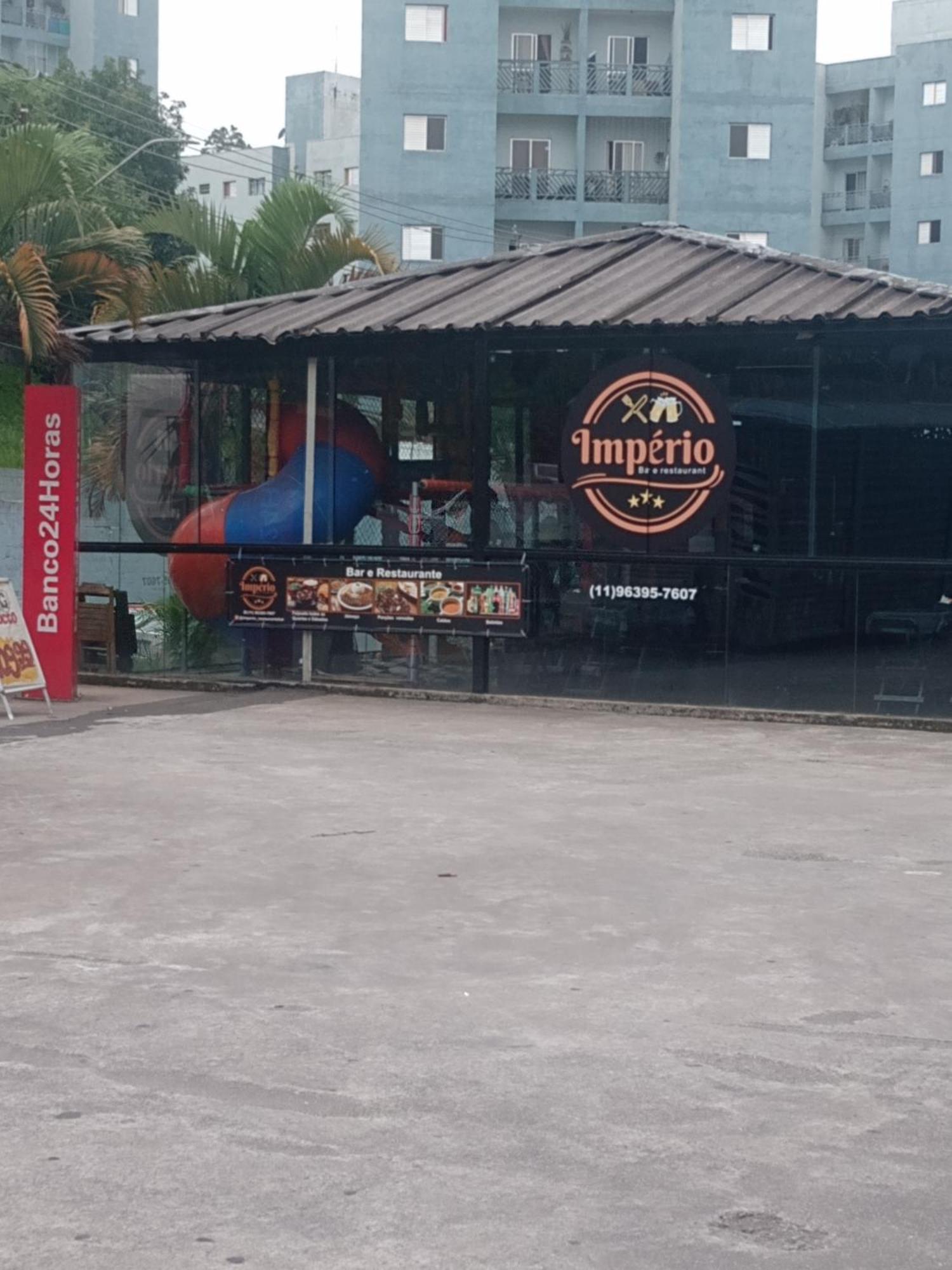Quarto Familiar, Aeroporto Guarulhos Rum bild